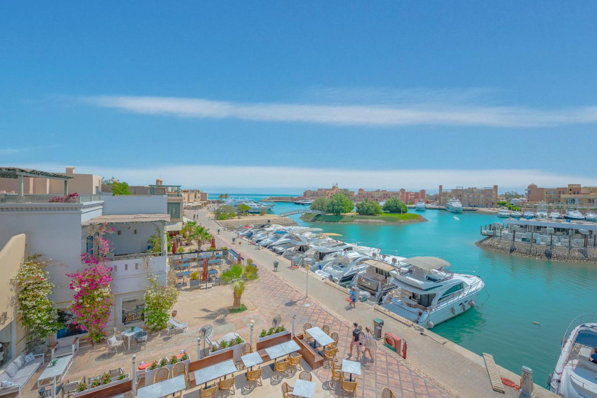 Seaview Penthouse With Roof In Marina El Gouna Egypt Holiday home *