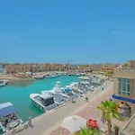 Seaview Penthouse With Roof In Marina El Gouna Egypt