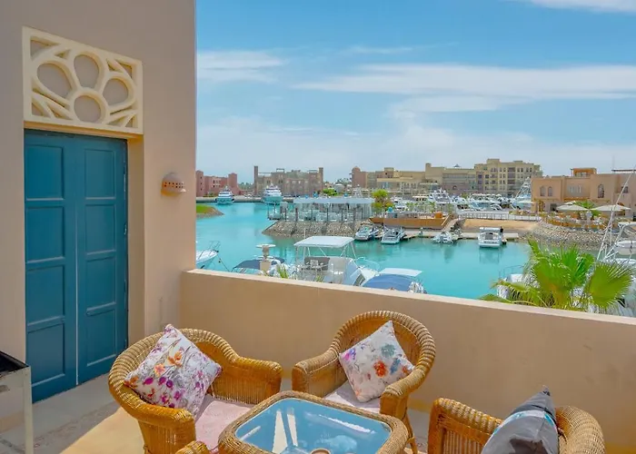 Seaview Penthouse With Roof In Marina El Gouna Egypt