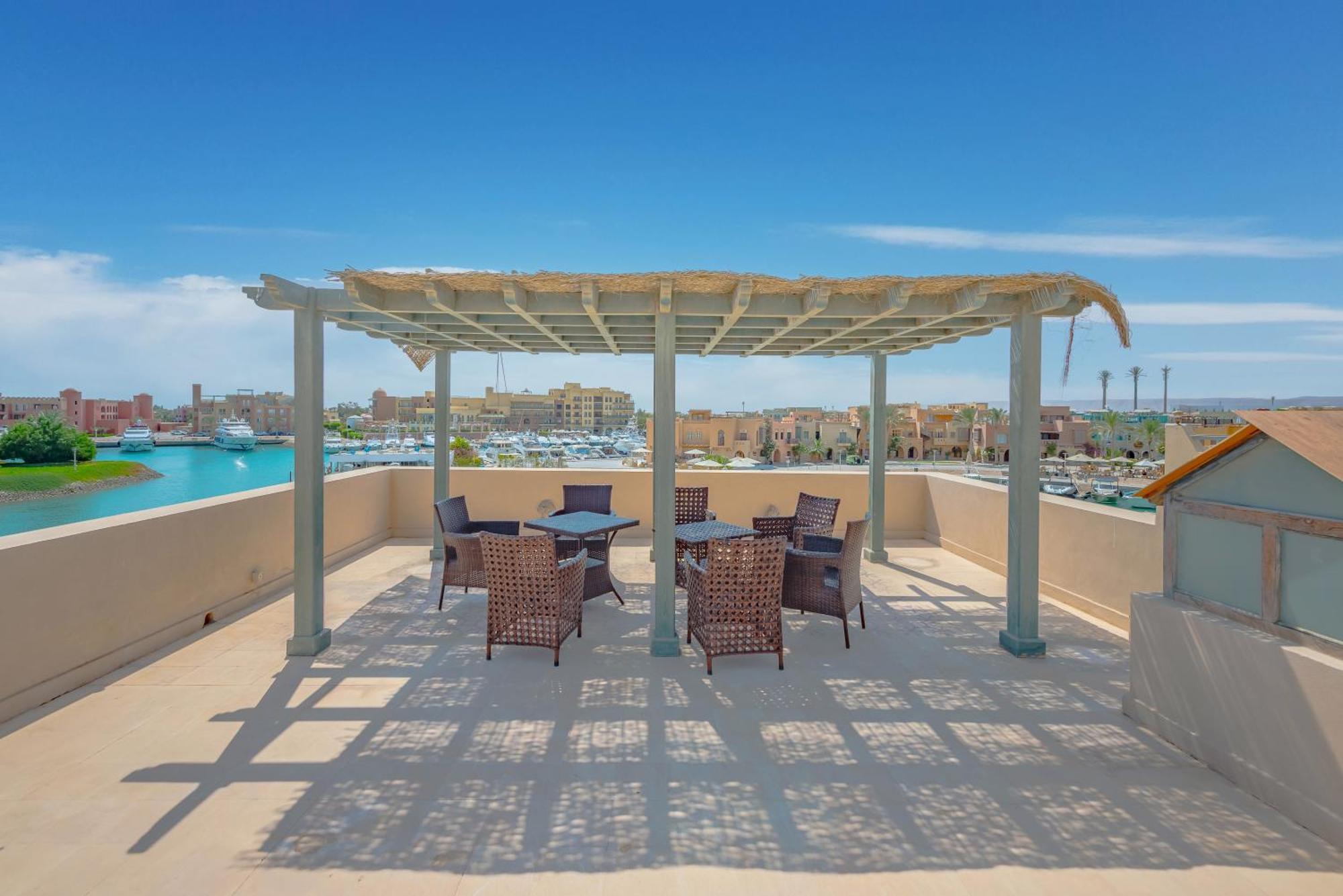 Vakantiehuis Seaview Penthouse With Roof In Marina El Gouna Egypt *
